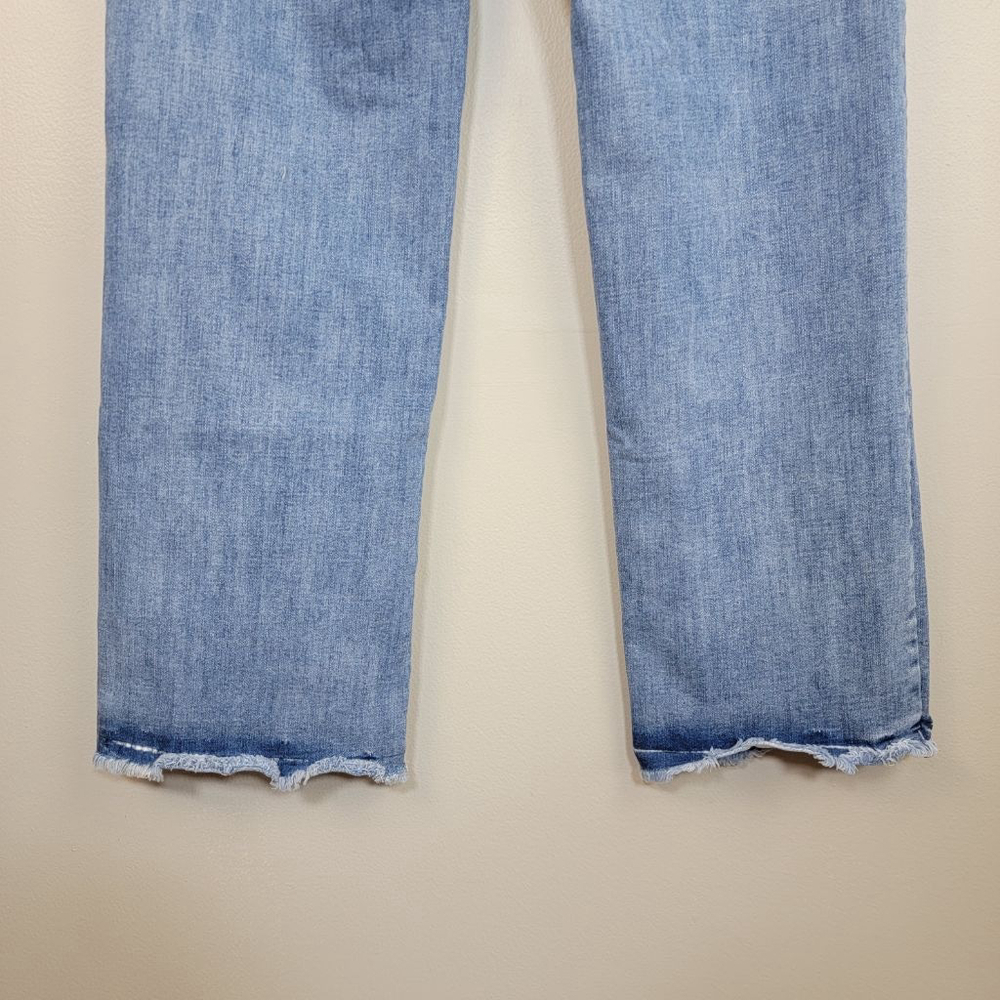 NYDJ 10 Relaxed Straight Leg Jeans Light Blue Wash Mid Rise Raw Frayed Hem - Picture 9 of 11